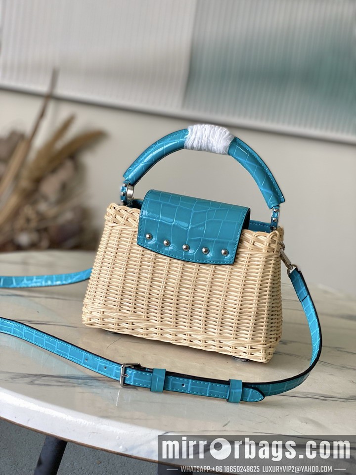 LV Bags Cap M48865 21x14x8cm gf1