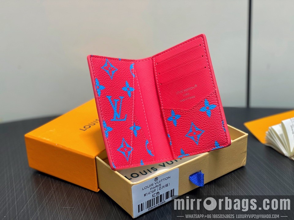 LV Bags M14769 11.1x1x7.5cm gf