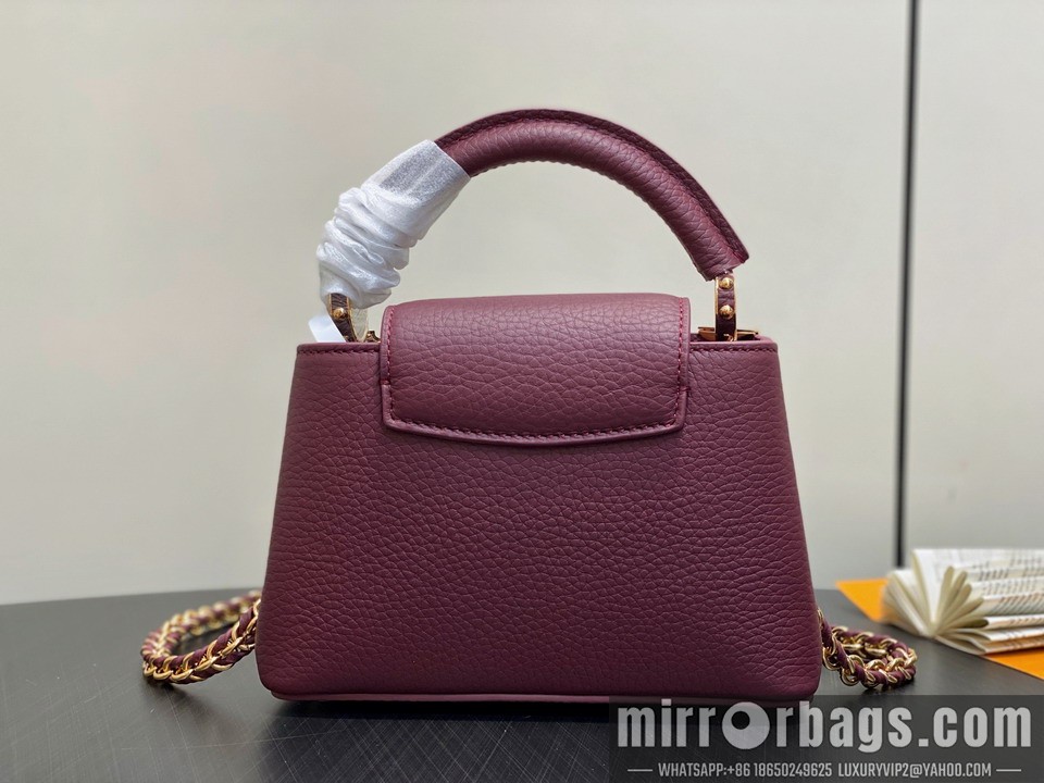 LV Bags Cap M48865 21x14x8cm gf6