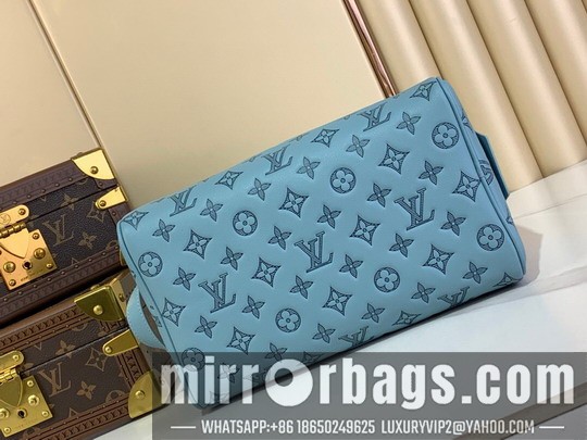 LV Bags Dopp Kit m14843 15x16.5x28cm gf1