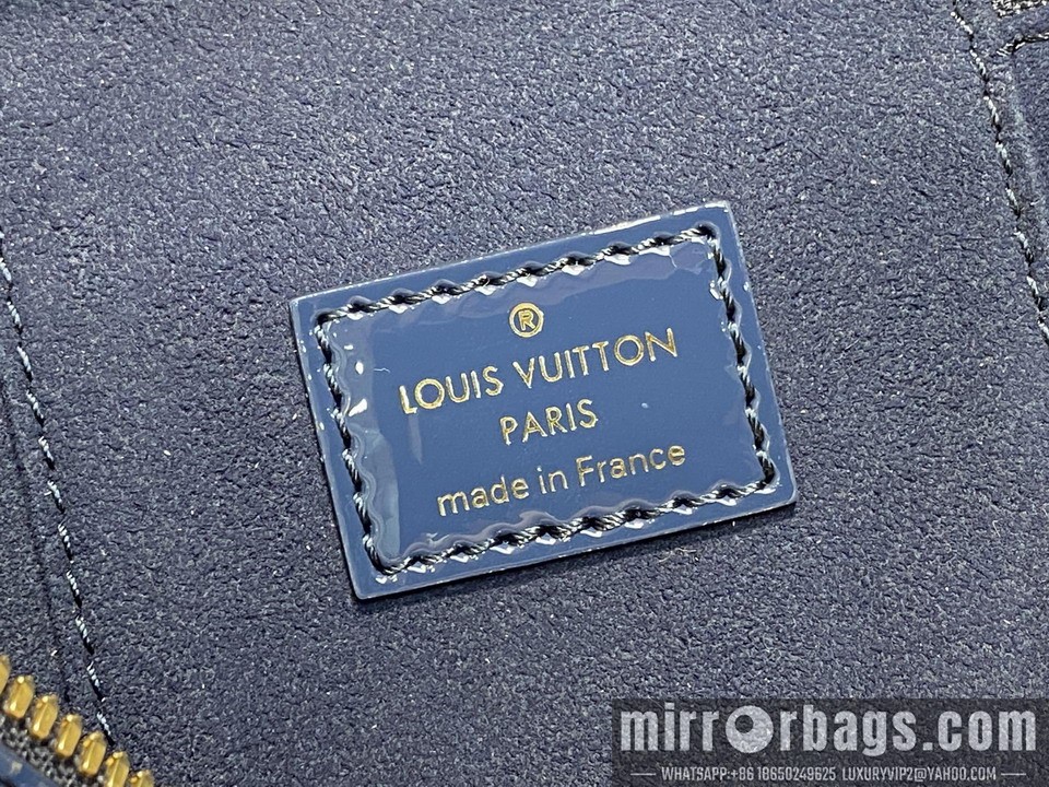 LV Bags Vanity M13483 11.5x6.5x19cm gf