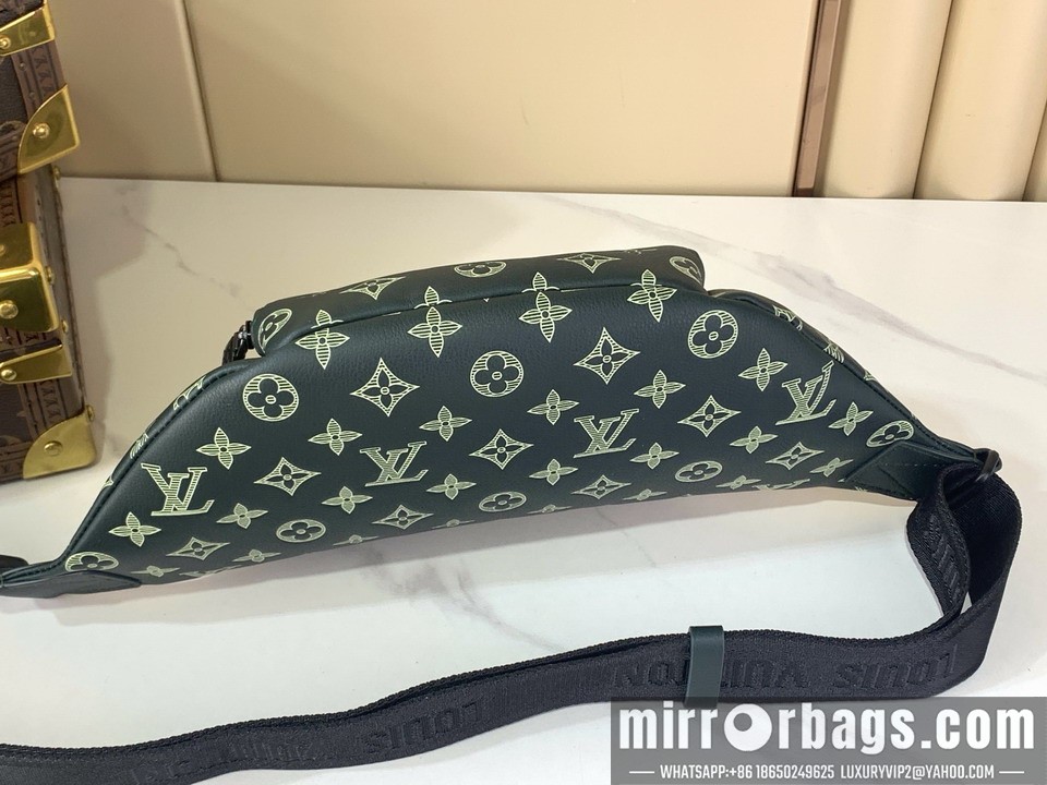 LV Bags Bumbag M27153 30x15x8cm gf