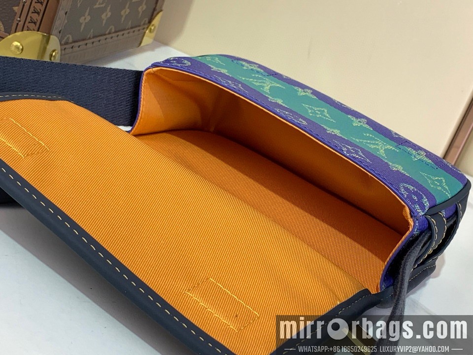 LV Bags Bosphore m13173 12x7x19cm gf