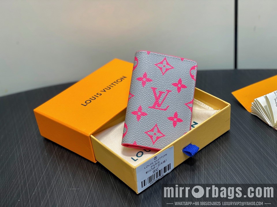 LV Bags M15027 11.1x1x7.5cm gf