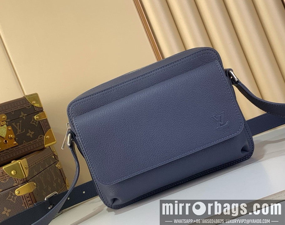 LV Bags Boarding m15260 18x9x24cm gf
