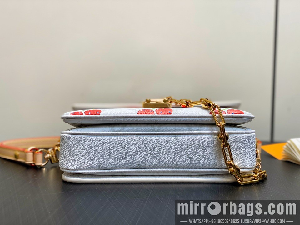 LV Bags Metis M14231 13.5x6x21.5cm gf