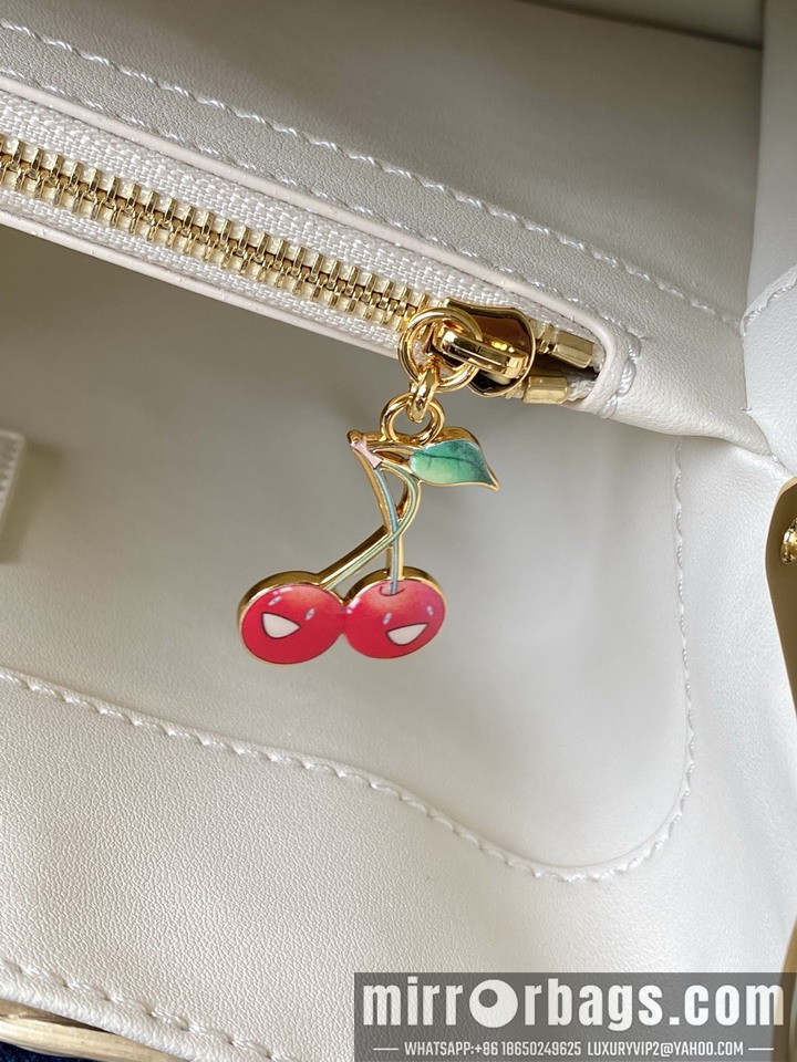LV Bags Cap M14295 18x27x9cm gf1