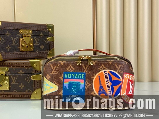 LV Bags Compartments M14744 24x13x13cm gf