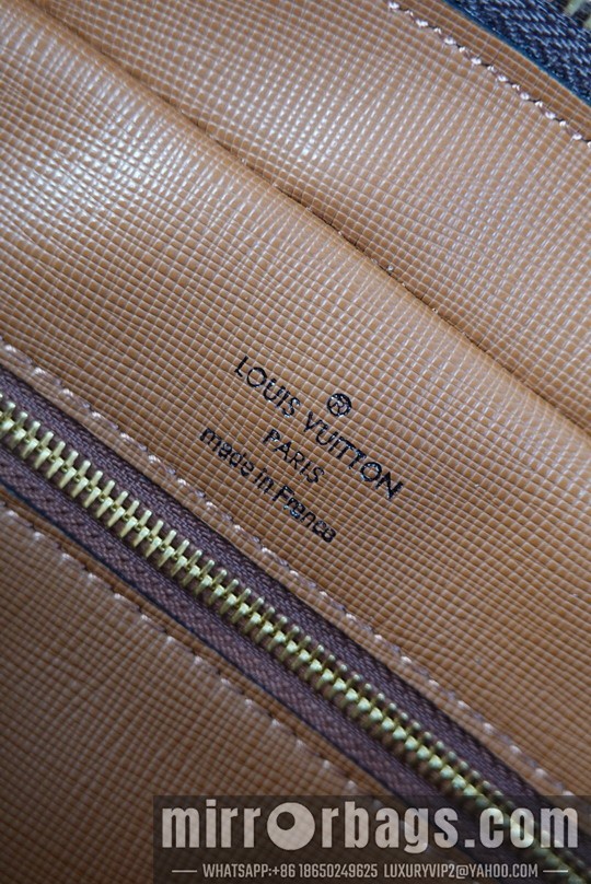 LV Bags M45244 28x20x12cm gf
