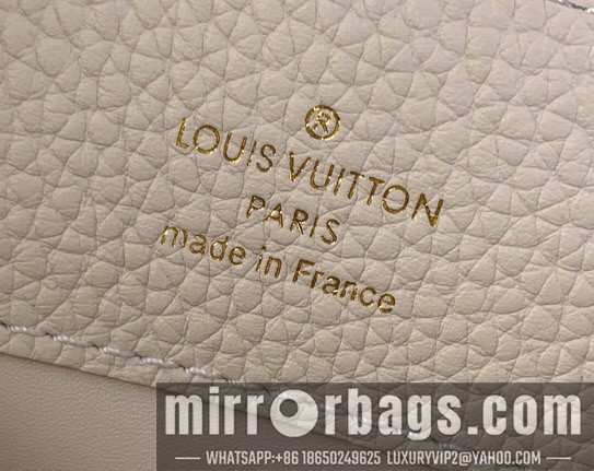 LV Bags Cap m12936 12x8x27cm gf