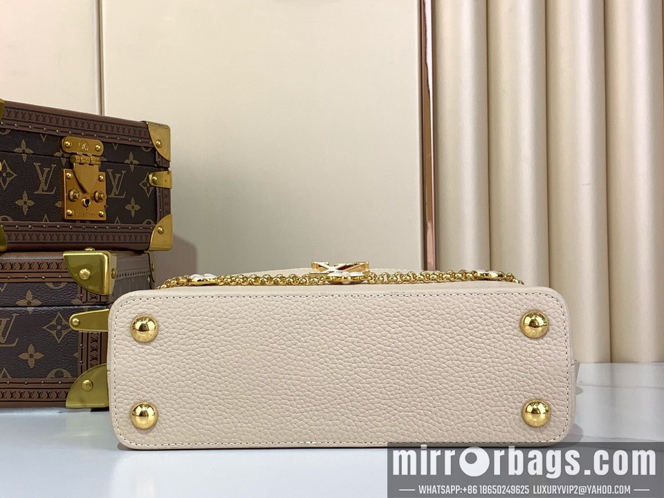 LV Bags Cap m25461 17.3x9x27cm gf