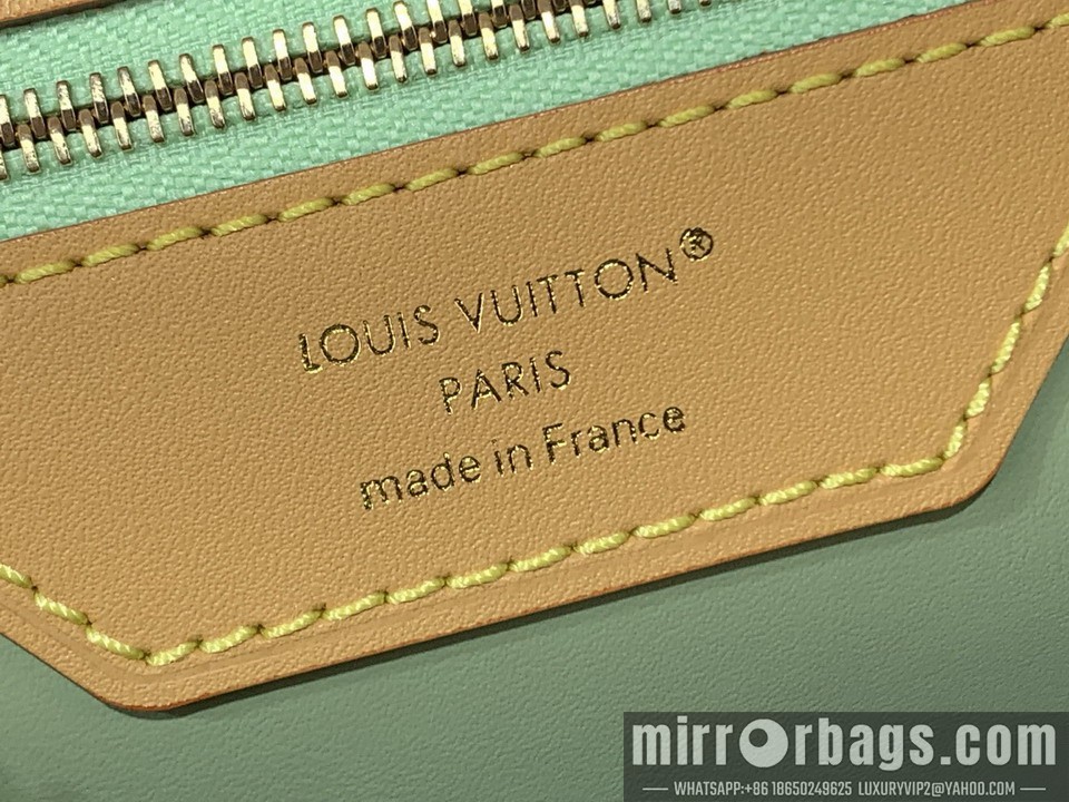 LV Bags Speedy M12243 30x21x17cm gf2