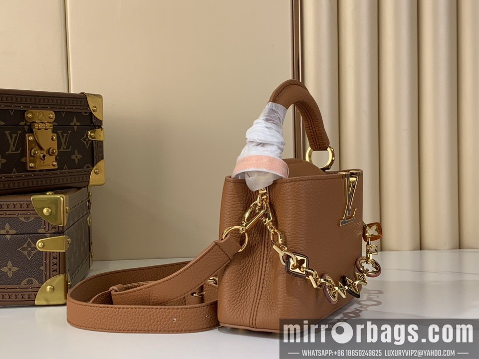 LV Bags Cap M14970 13.6x8x21cm gf1