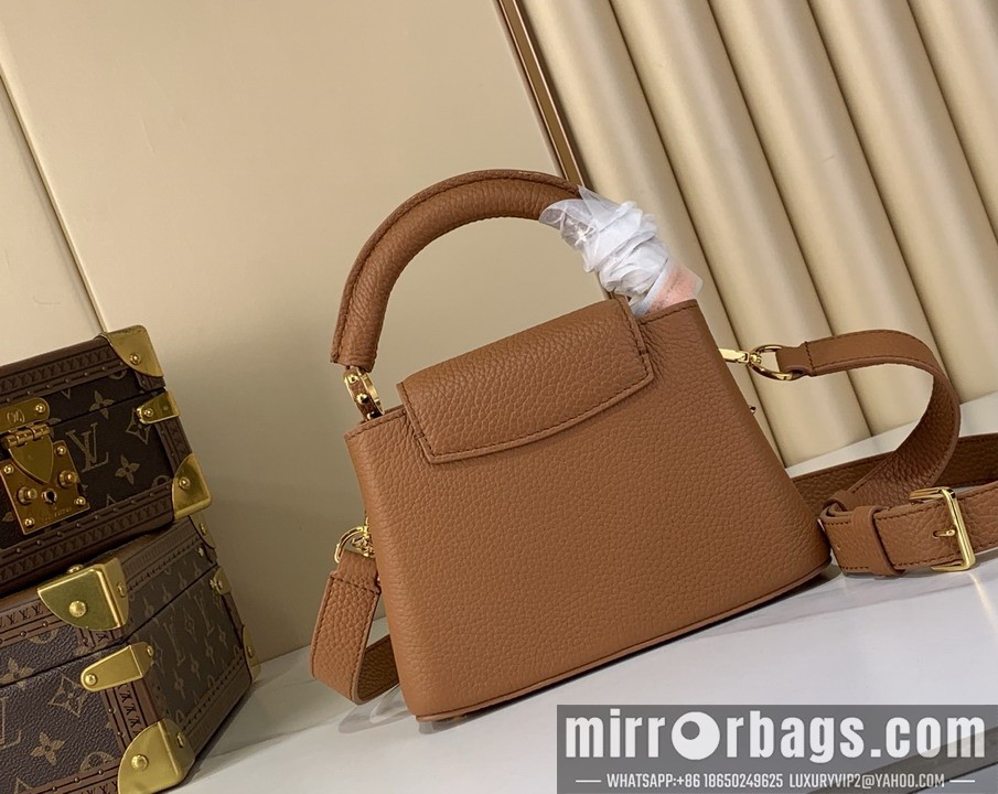 LV Bags Cap M14970 13.6x8x21cm gf1