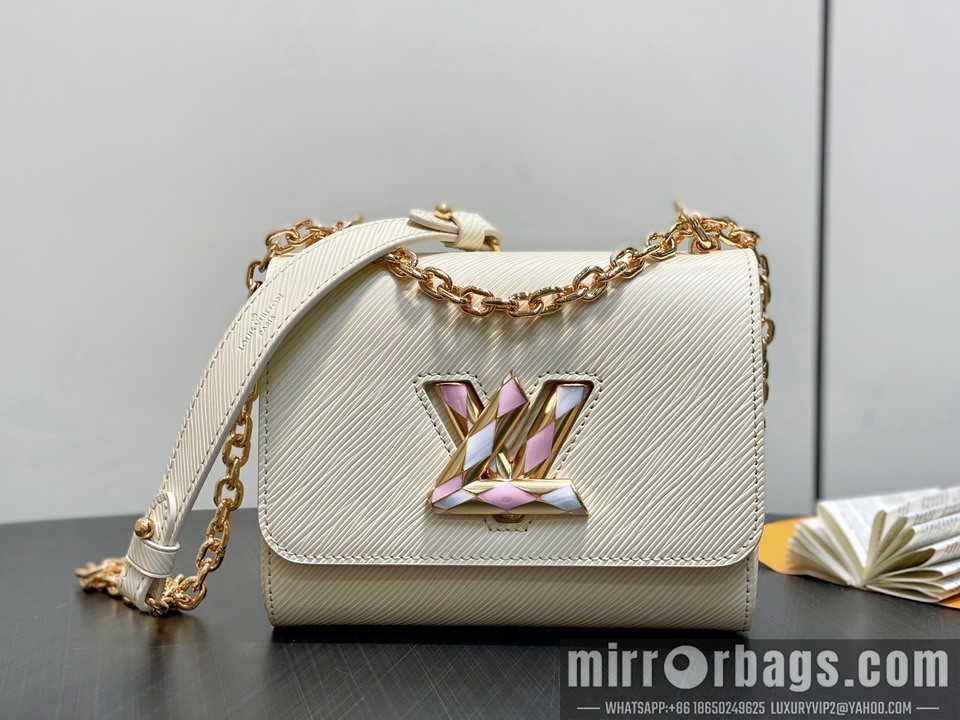 LV Bags Twist M12507 15x9x19cm gf