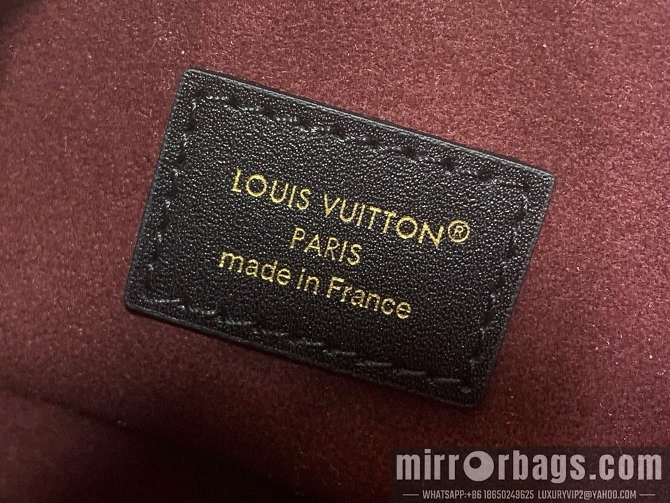 LV Bags Mia M26245 14.5x8x22cm gf