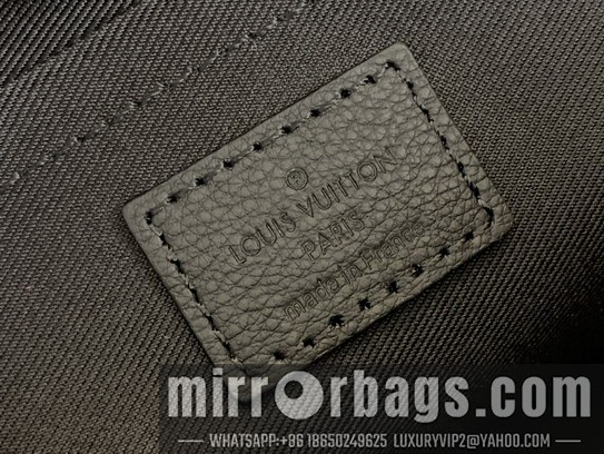 LV Bags Messenger M14874 26.6x17x11cm gf