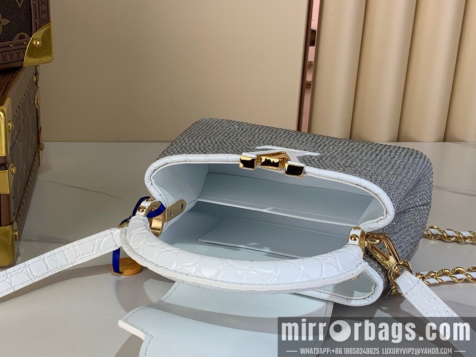 LV Bags Cap M83088 12x8x22cm gf