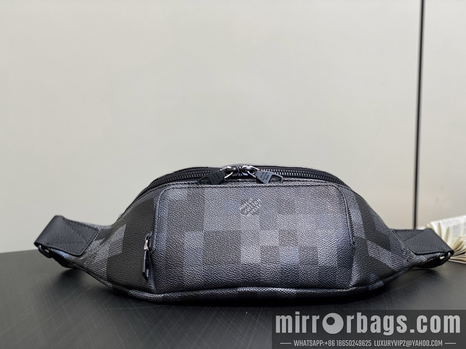LV Bags Rush M14920 15x8x30cm gf