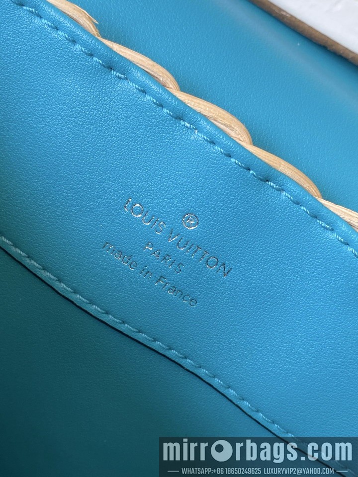 LV Bags Cap M48865 18x27x9cm gf1
