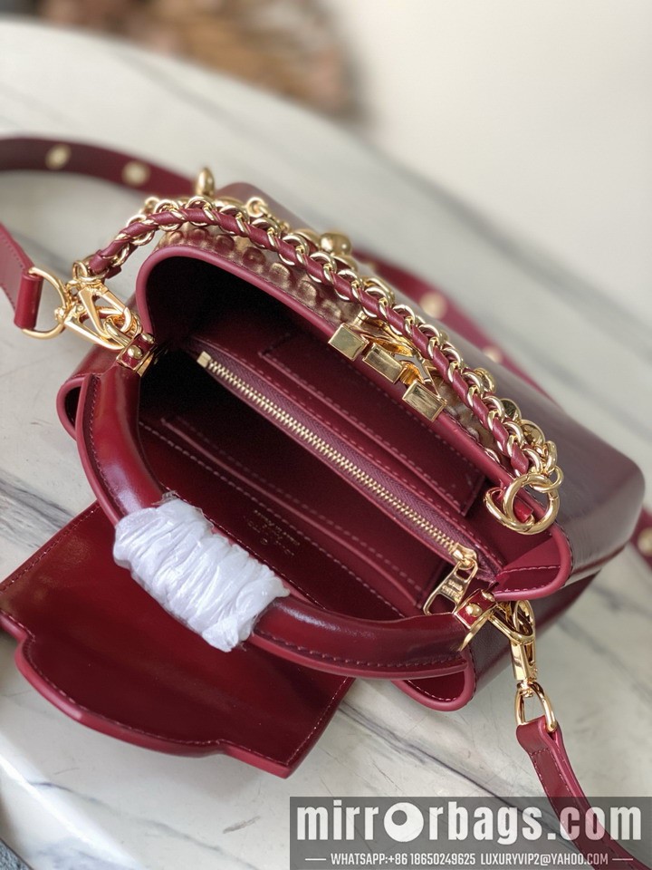 LV Bags Cap M25473 22x12x8cm gf