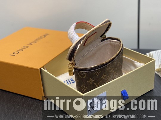 LV Bags Beauty M83079 11.5x3.5x13.5cm gf