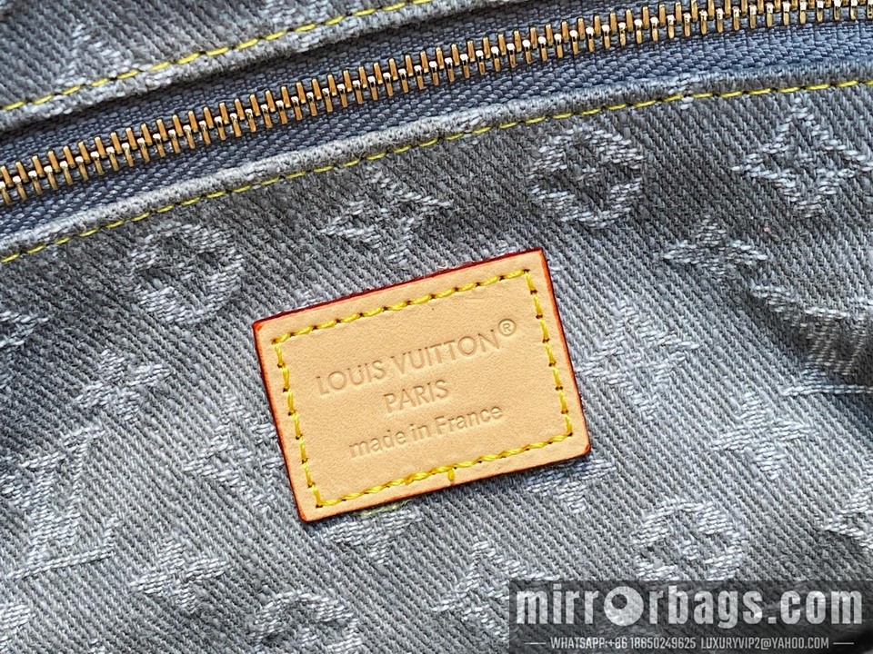LV Bags Cosmétique M13750 27x18x9cm gf