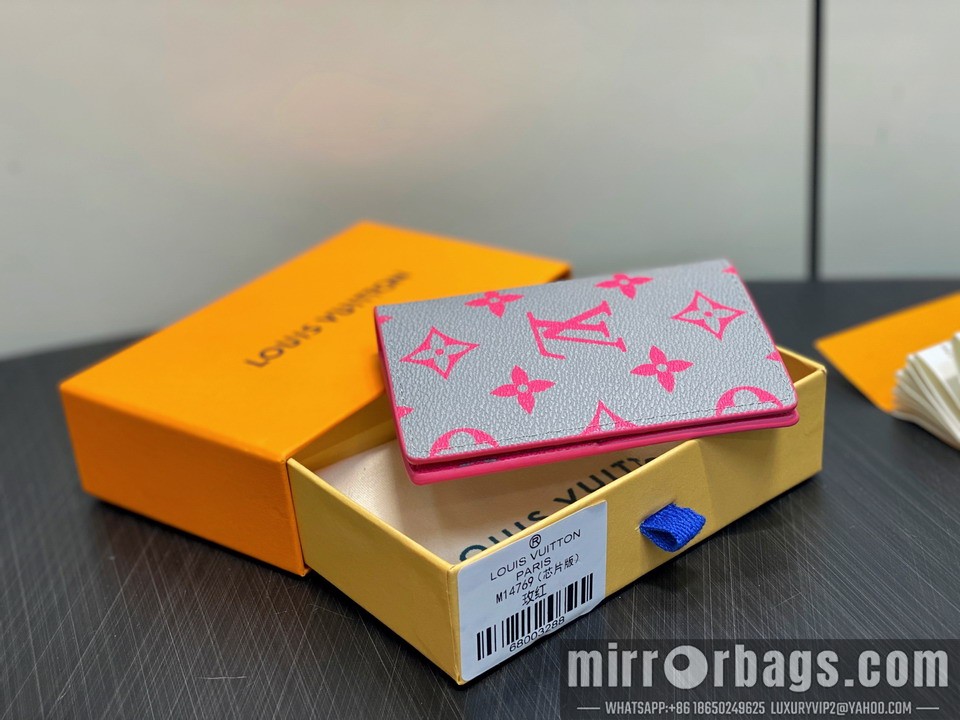 LV Bags M15027 11.1x1x7.5cm gf