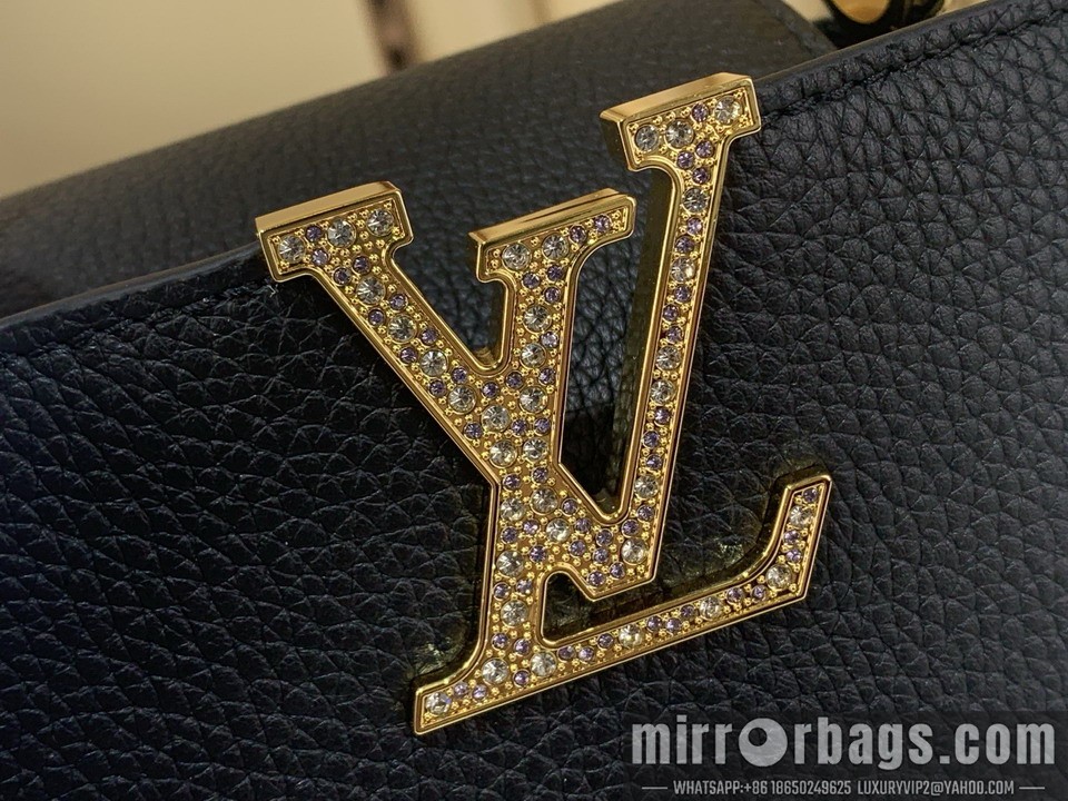 LV Bags Cap m14177 13.6x8x21cm gf1