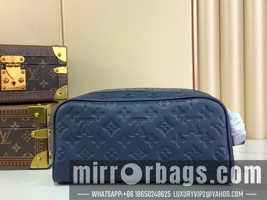 LV Bags Dopp Kit m14843 15x16.5x28cm gf