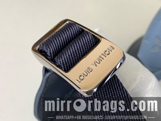 LV Bags Christopher m14676 44x12.5x38cm gf
