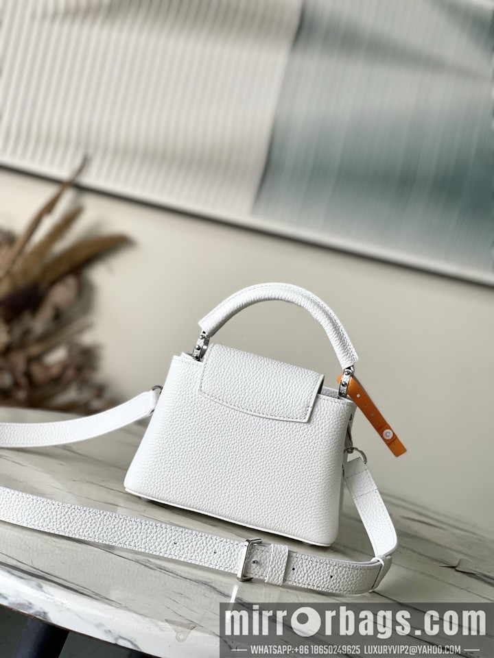 LV Bags Cap M25934 21x13.6x8cm gf
