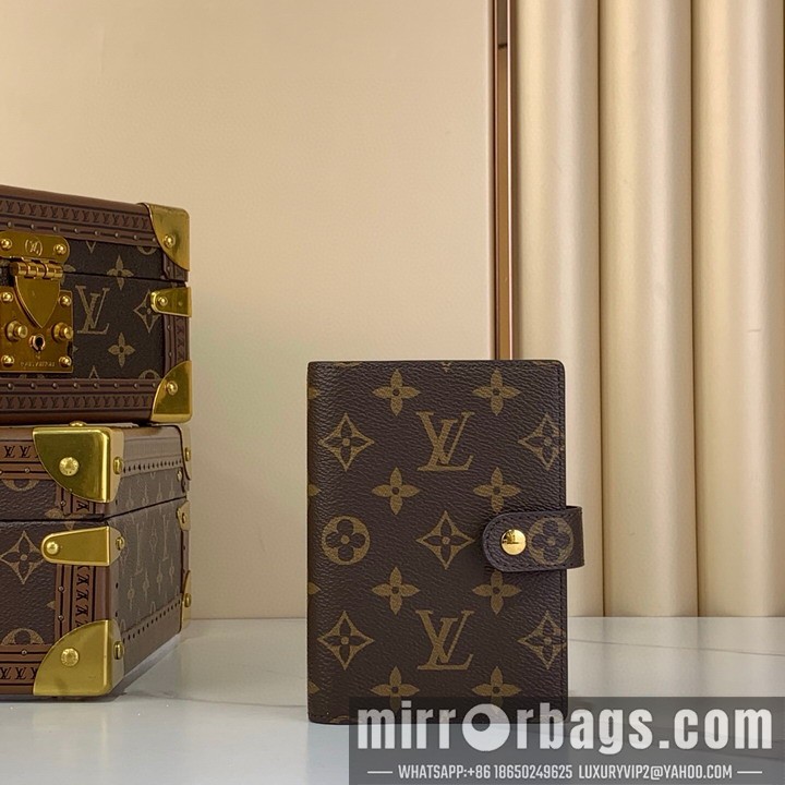 LV Bags R20005 14.5x2x10cm gf10