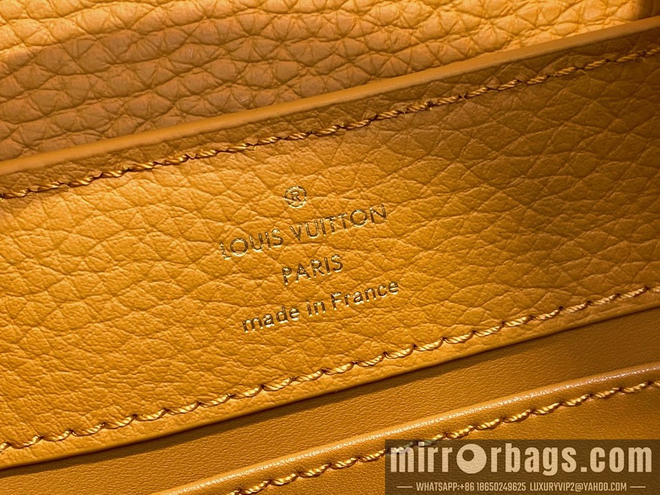 LV Bags Cap M23703 21x13.6x8cm gf