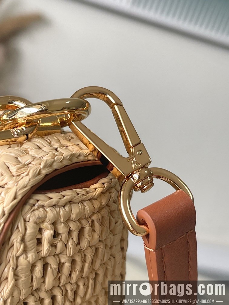 LV Bags Twist M14309 15x7x19cm gf