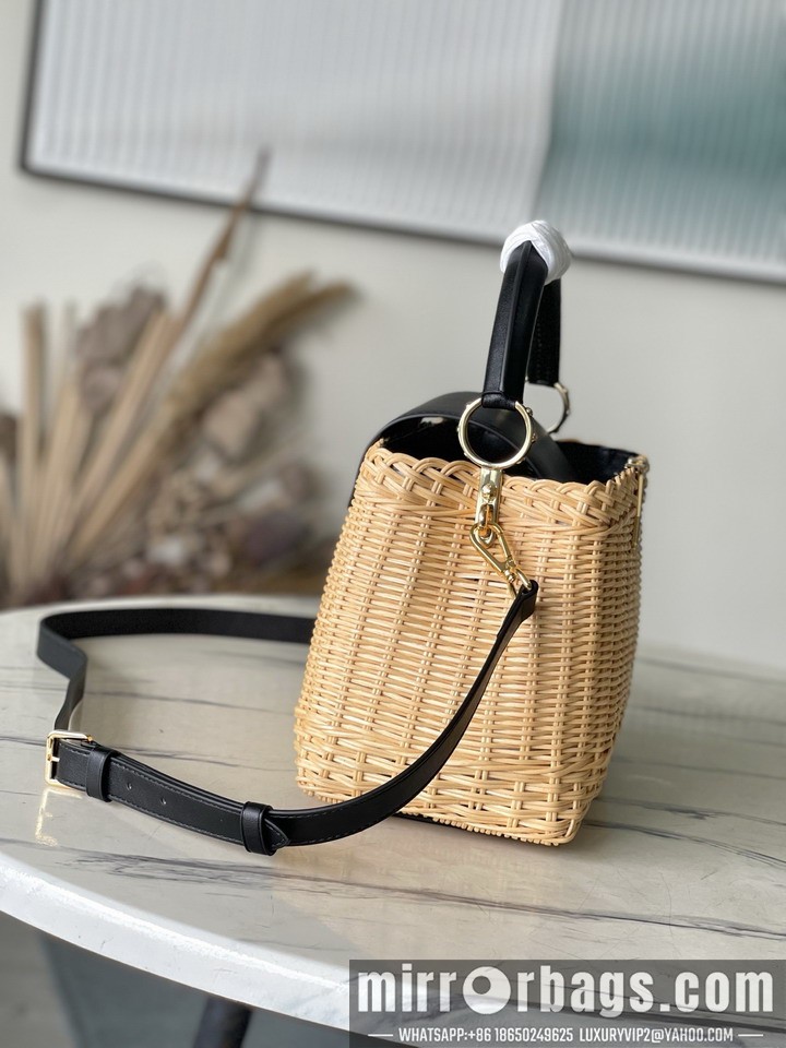 LV Bags Cap M26003 18x27x9cm gf