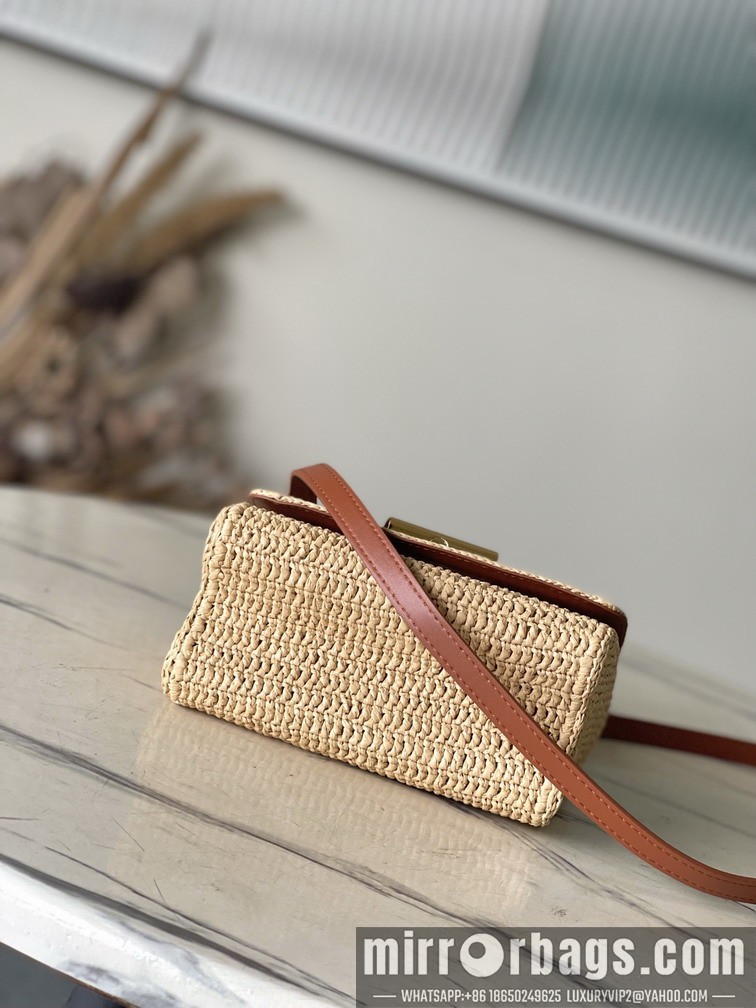 LV Bags Twist M14309 15x7x19cm gf