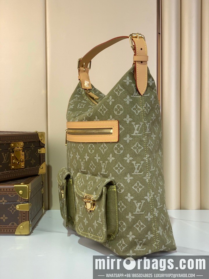 LV Bags M95048 30x34x13cm gf