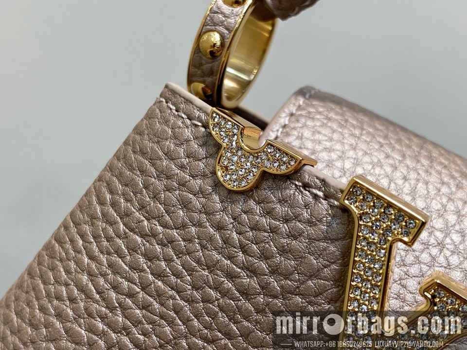 LV Bags Cap M48865 16x11x6.5cm gf7