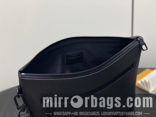 LV Bags Aerogram M25955 30x22x5cm gf