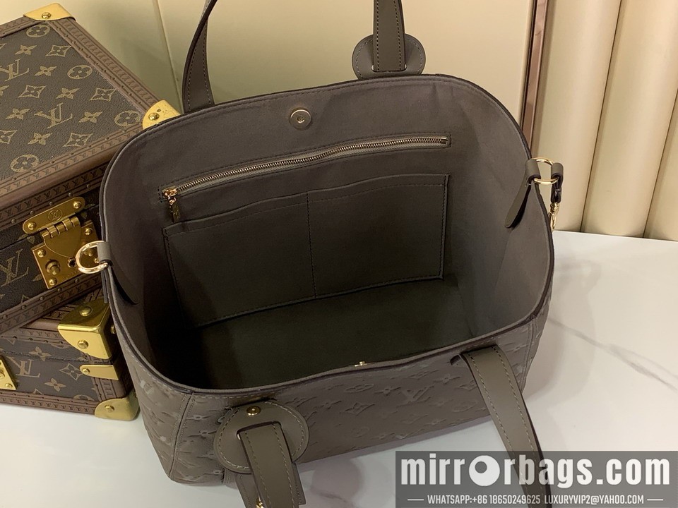 LV Bags All In m25890 22x15x40cm gf