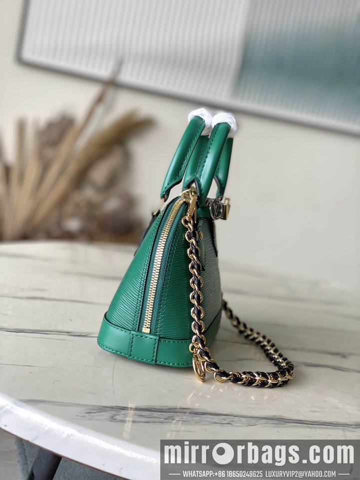 LV Bags Alma M14339 15x19.5x10cm gf2