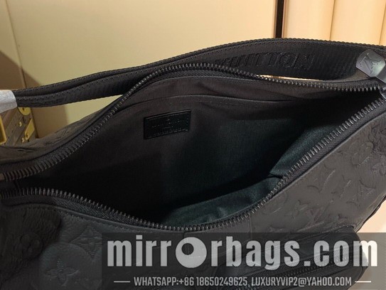 LV Bags Cargo M14778 27x19.7x34.5cm gf