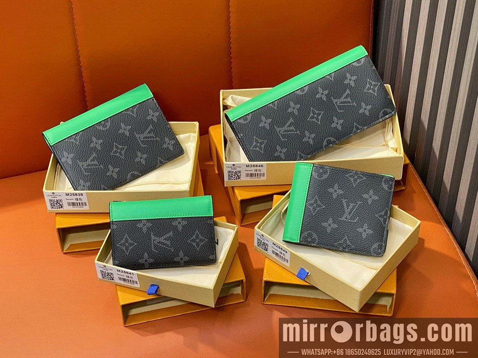 LV Bags Brazza M25846 19x2x10cm gf1