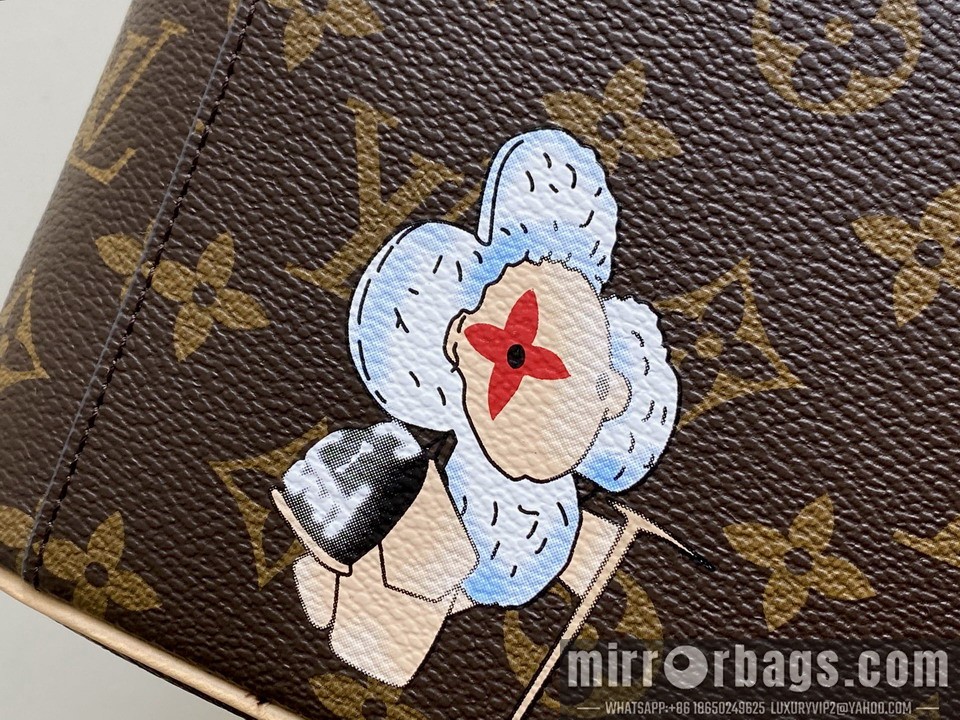 LV Bags Nice M26647 13.5x12x20cm gf