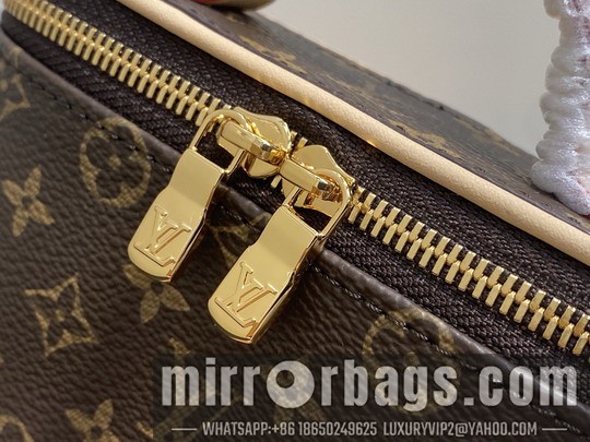 LV Bags Beauty M83079 11.5x3.5x13.5cm gf