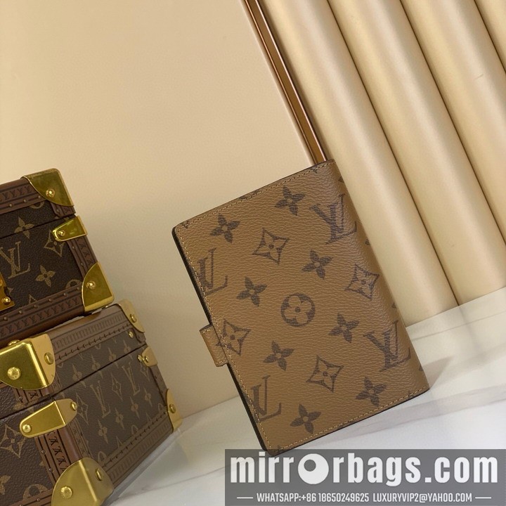 LV Bags R20005 14.5x2x10cm gf3