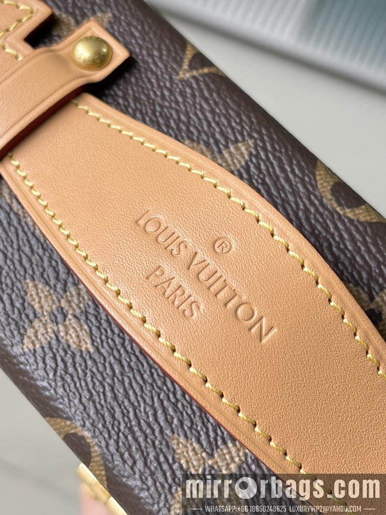 LV Bags Montsouris M15166 17x7x22cm gf