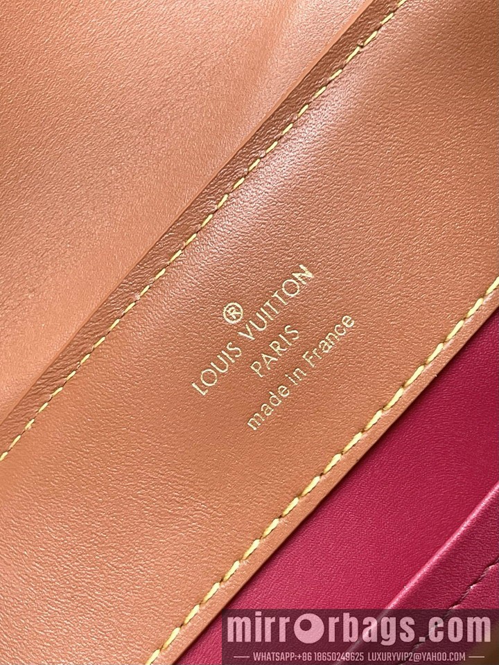 LV Bags Cap M25874 27x17.3x9cm gf