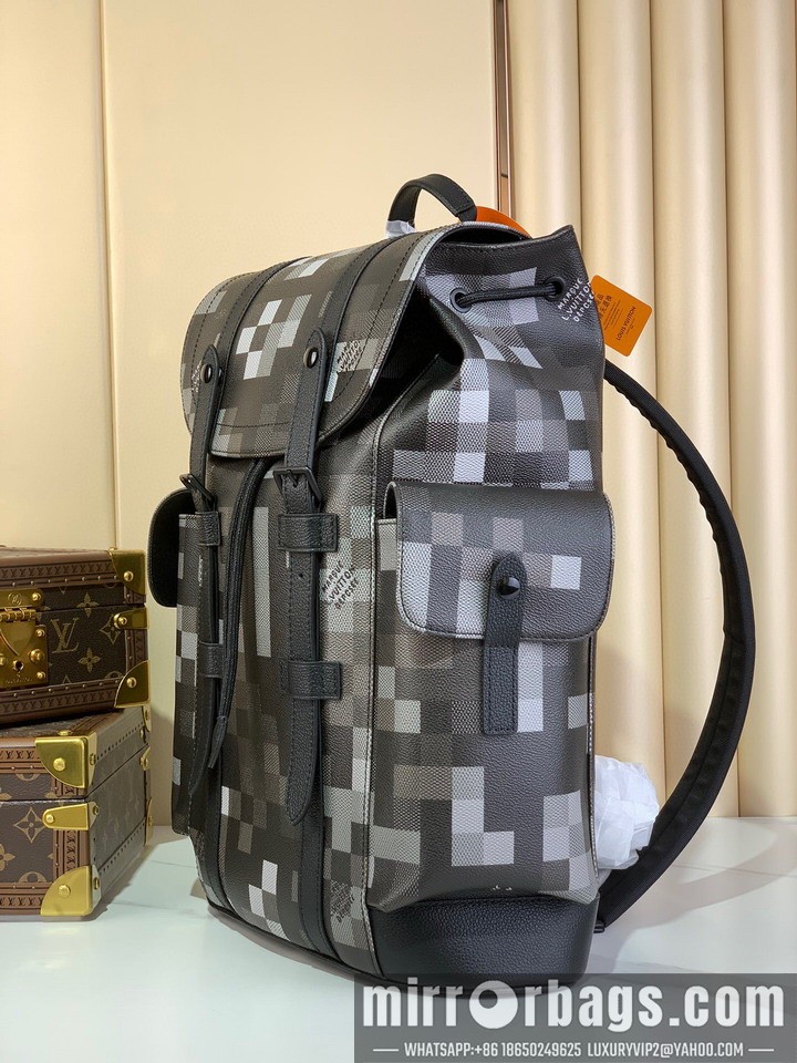 LV Bags Christopher M14952 44x12.5x38cm gf
